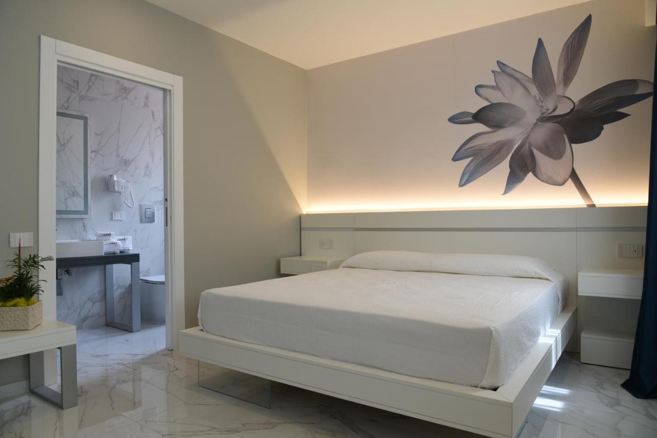 Demsi Palace Hotel & Restaurant Foggia Exteriér fotografie